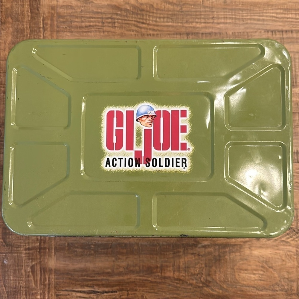 Vintage G.I. Joe Action Soldier 1998 Limited Edition Metal Foot Locker